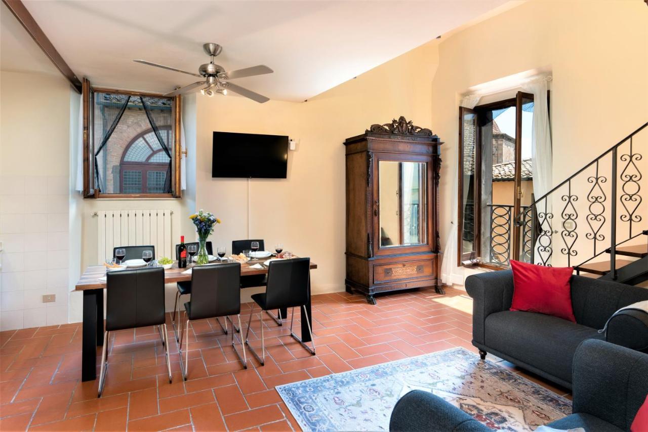 The Walkable Volterra Rooftop Suite Esterno foto