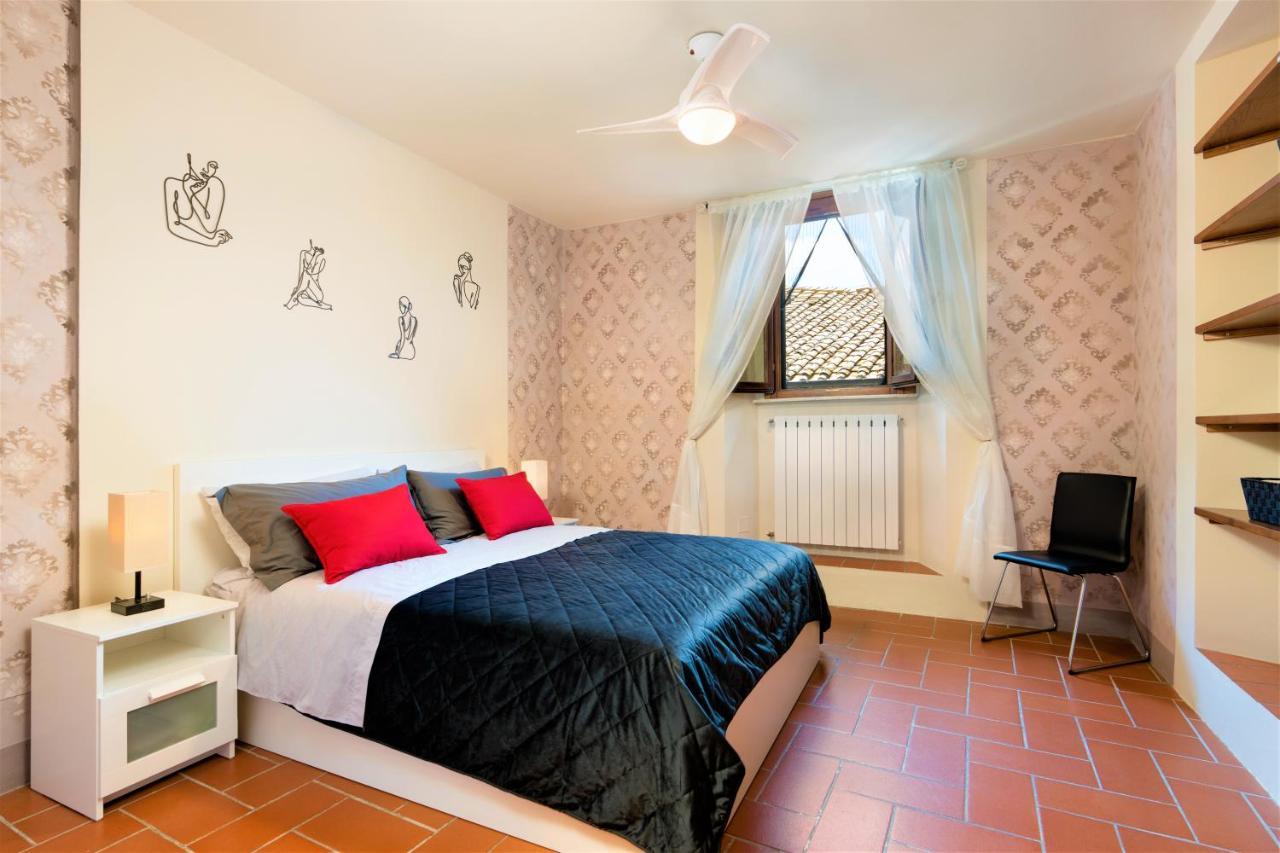 The Walkable Volterra Rooftop Suite Esterno foto